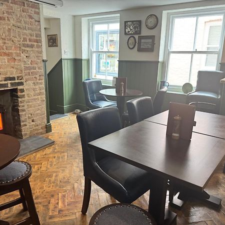 The London Inn パドストウ エクステリア 写真