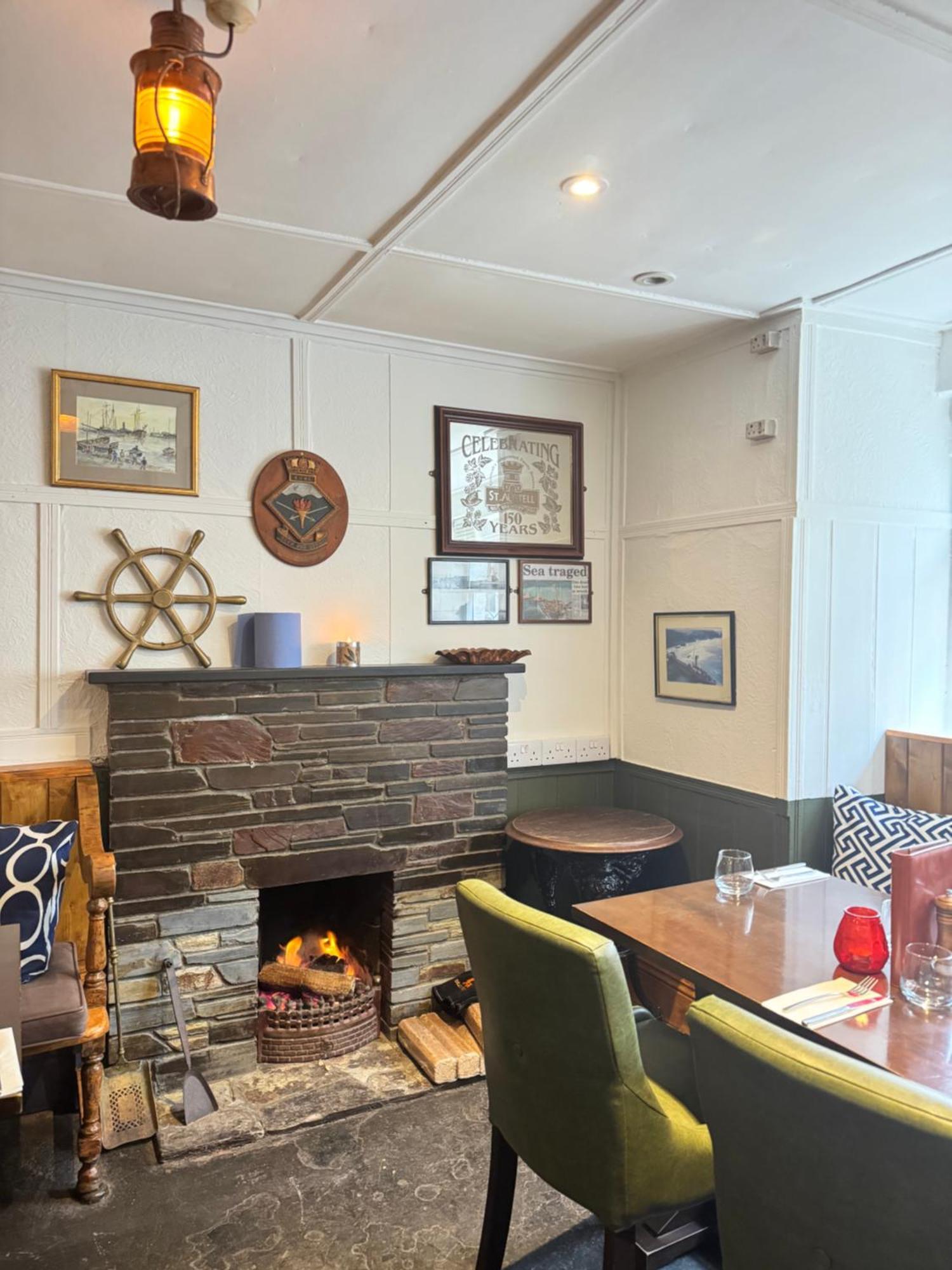 The London Inn パドストウ エクステリア 写真