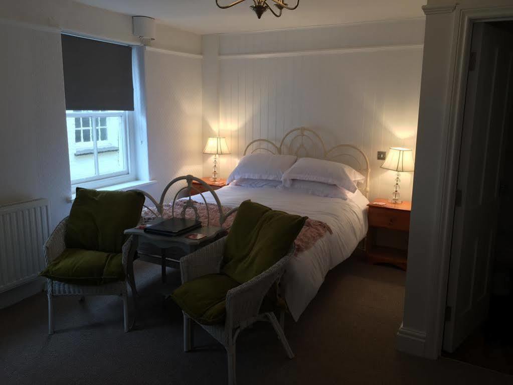 The London Inn パドストウ エクステリア 写真